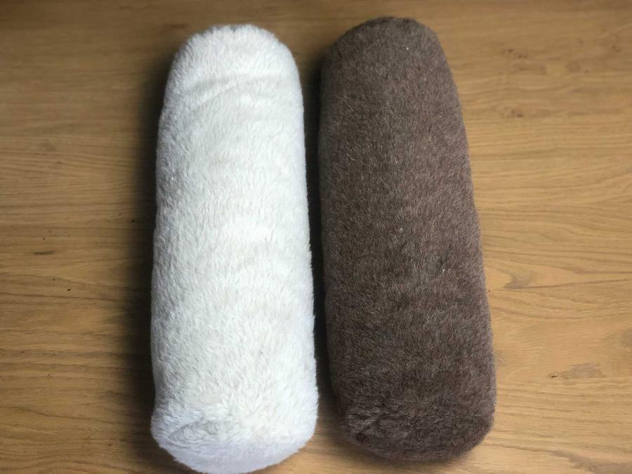 alpaka-nackenrolle-braun-weiss