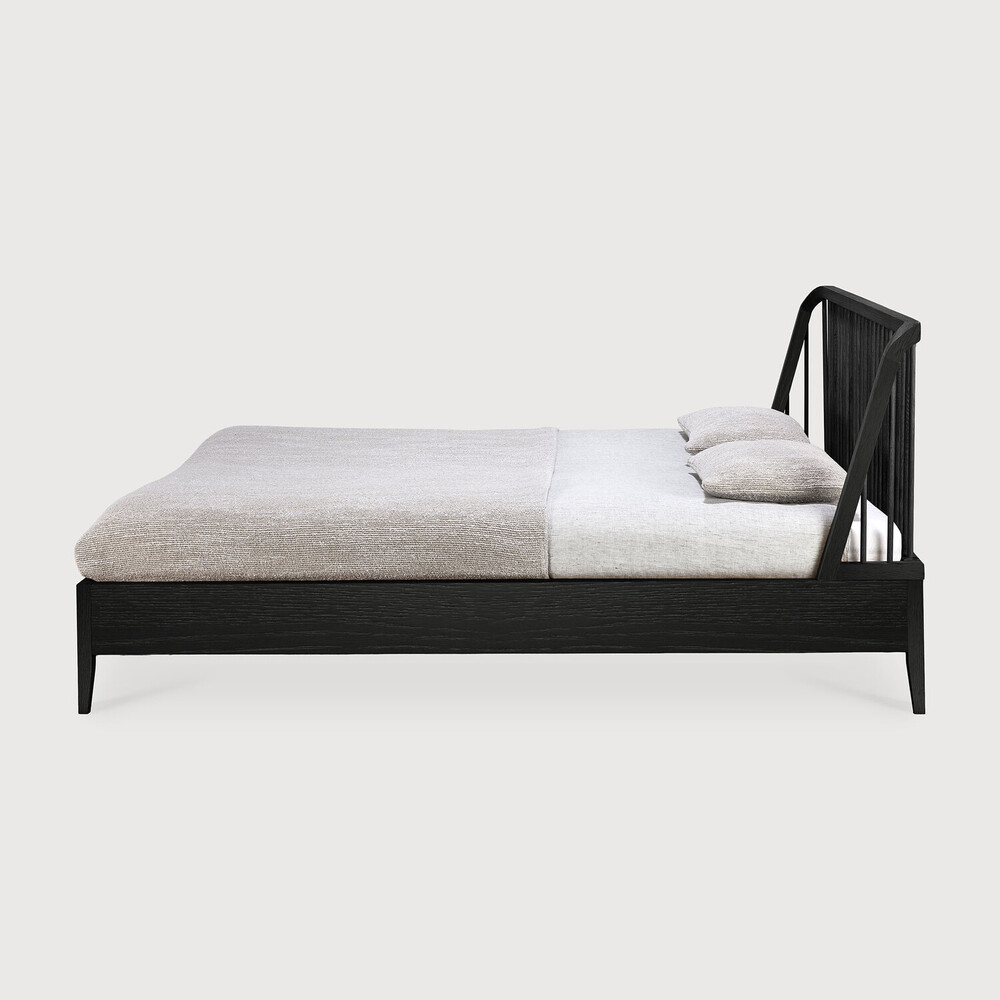 Seitenansicht-Spindle-Bett-Eiche-schwarz
