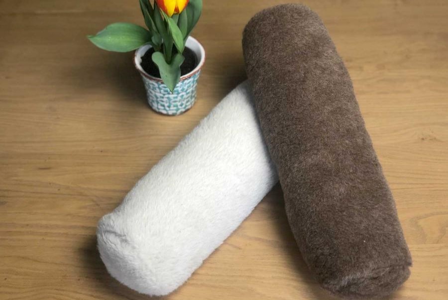 nackenrolle-alpaka-braun-weissM03QddvrosLgj