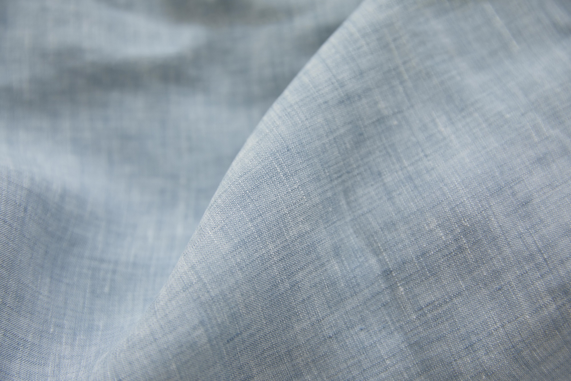 Reinleinen-Bettwaeche-elegante-blau