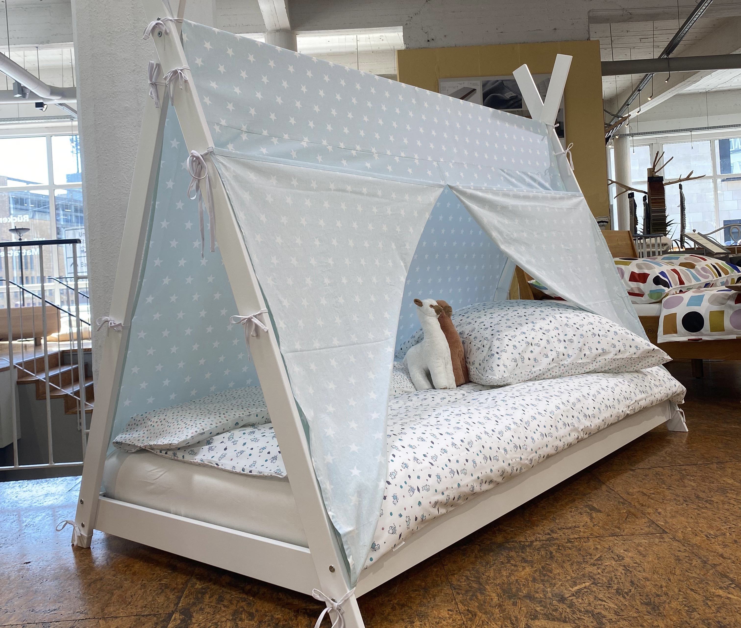 Tippibettgestell - der Traum vieler Kinder Tippibettgestell - der Traum vieler Kinder